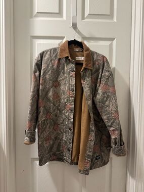 abercrombie kids camo floral jacket with tan fleece lining